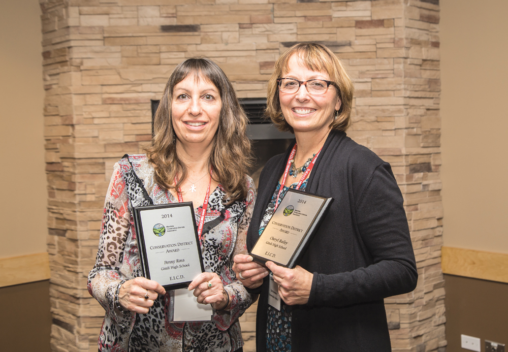 Evergreen School Division educators Penny Ross (l) and Cheryl Bailey recognize the importance of making a strong commitment to environmental education and outdoor learning. 