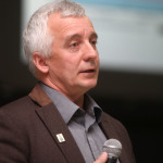 David Wiens speaks to dairy producers at an April 4 meeting in Steinbach. 