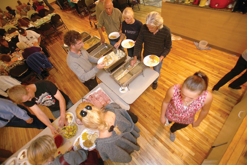 Manitoba’s chief public health inspector says community suppers have a good food safety track record and new guidelines will help make the standards clear to organizers.