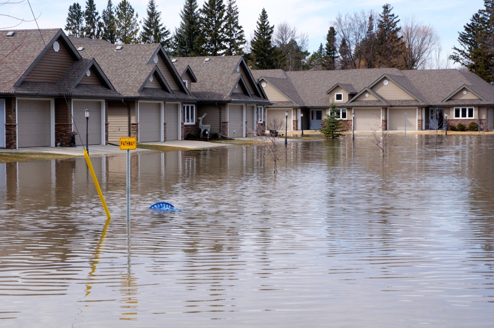 Flood battle comes to areas of southern Manitoba Manitoba Cooperator