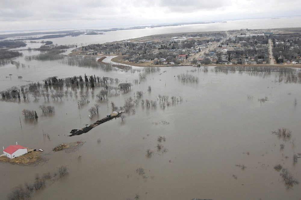 Canada’s auditors general say the federal government and provinces are behind their own targets to address the cause and effects of climate change.