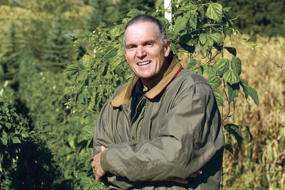 Washington State University soil scientist John Reganold is part of an international team that found nearly one-third of the world&rsquo;s farms have adopted more environmentally friendly practices while continuing to be productive. 