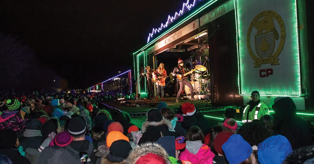 Performances by musicians Sierra Noble and Kelly Prescott from a travelling stage car kept the audience warm.
