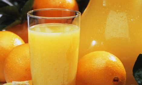 Imports of U.S.-made frozen orange juice are among the proposed targets of Canadian tariffs in retaliation for mandatory country-of-origin labelling on meats, pending WTO approval of such tariffs. (Scott Bauer photo courtesy ARS/USDA)
