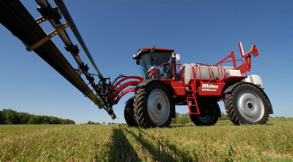 Miller began manufacturing spraying equipment in the 1990s, starting with its Nitro line. (MillerStN.com)
