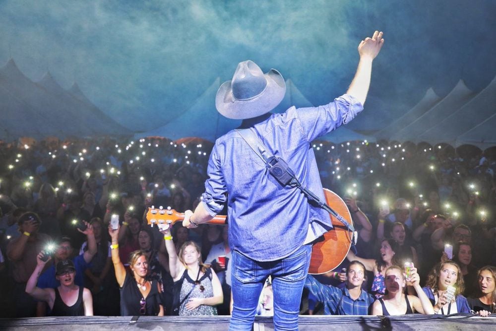 Brett Kissel performed July 17 at Ag in Motion as part of the Field of STARS fundraising event. (FarmBoy Productions photo by Bruce Sargent)
