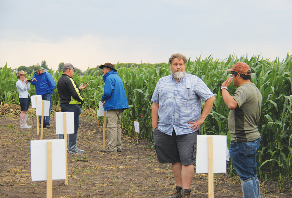Researchers from the University of Manitoba presented ‘4R’ research at a self-guided field tour near Carman in late July.