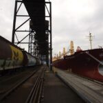 Big grain companies want big changes at Canada’s biggest port