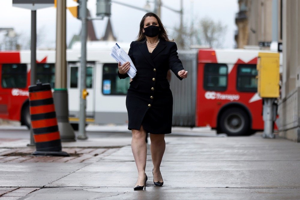 Finance Minister Chrystia Freeland arrives to a news conference prior to delivering the budget in the House of Commons in Ottawa on April 19, 2021. (Photo: Reuters/Blair Gable)
