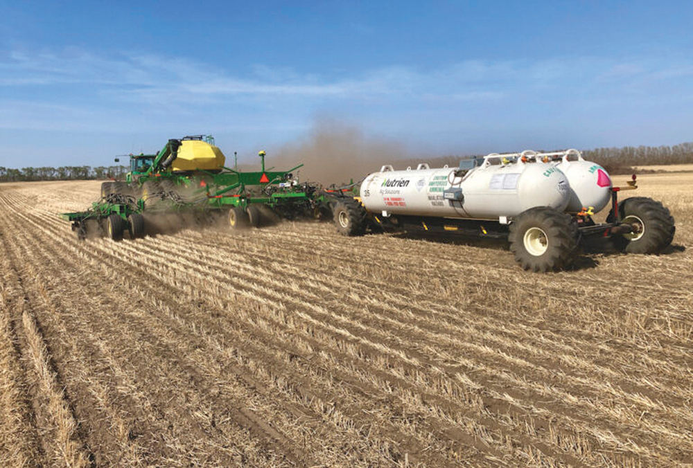 Ottawa is advocating 4R as a way to cut fertilizer emissions, but some say the feds need to consult farmers more on the topic, 
since many are already using these techniques.