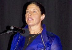 Dr. Keri Hudson Reykdal speaks at Manitoba Ag Days 2020.