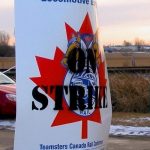 File photo from a Teamster-represented engineers’ picket at CN in Winnipeg in 2009. (Dave Bedard photo)
