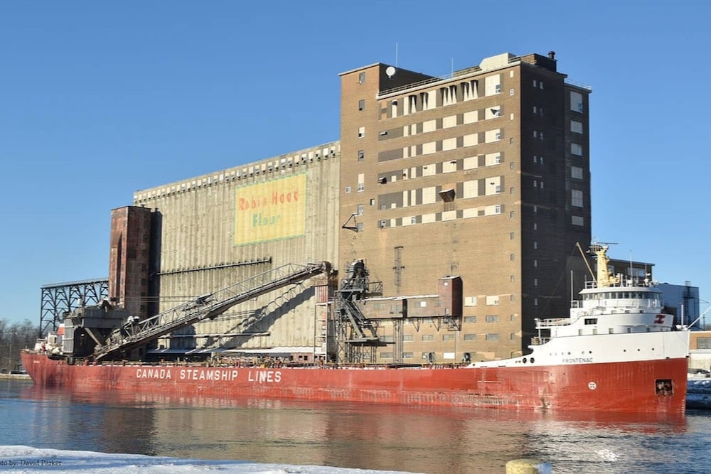 The Robin Hood logo still adorns the former flour mill at Port Colborne, Ont. today. (LondonAg.com)
