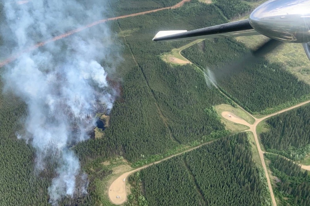 Aerial view of a wildfire about 20 km north of Valhalla Centre in northwestern Alberta on June 4, 2023. (Alberta Wildfire photo)
