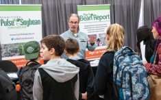 Ag In the Classroom: Manitoba is slated to get a sizeable grant from Ag Days Gives Back.  
photo: file
