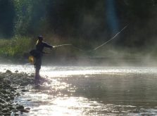 Fly fishing is usually associated with trout rivers and mountains, but Manitoba anglers don’t have to trek all the way to Alberta to get good fly fishing. 