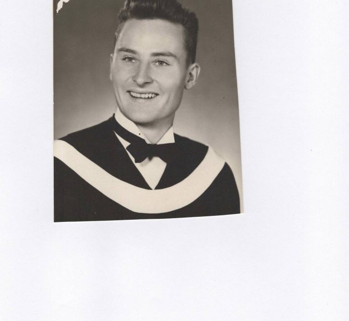 Photo courtesy of Brenda McCullough
Ron McCullough graduated from the University of Alberta with a degree in agriculture in 1954. It was a springboard for an early agriculture radio journalism career for the Alberta Federation of Agriculture, and CFAC Radio in Calgary, covering southern Alberta with his daily farm broadcasts.