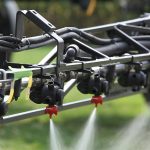 Speed is not the only advantage of large sprayers. Sometimes it is to the systems' detriments. Application precision and quality is the job at hand.  |  Michael Raine photo