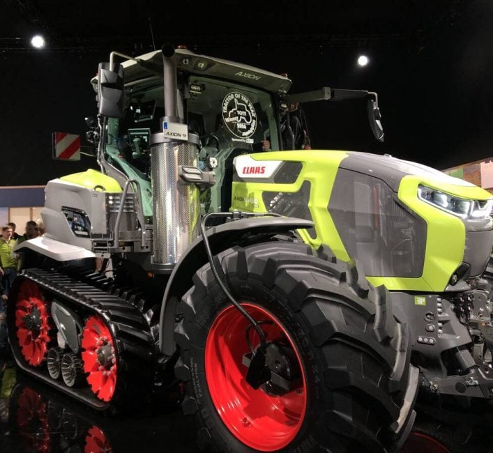 Claas’ Axion 9.450 tractor on the show floor at Agritechnica 2025 in Hanover Germany on Nov. 10, 2025.  Photo: Greg Berg