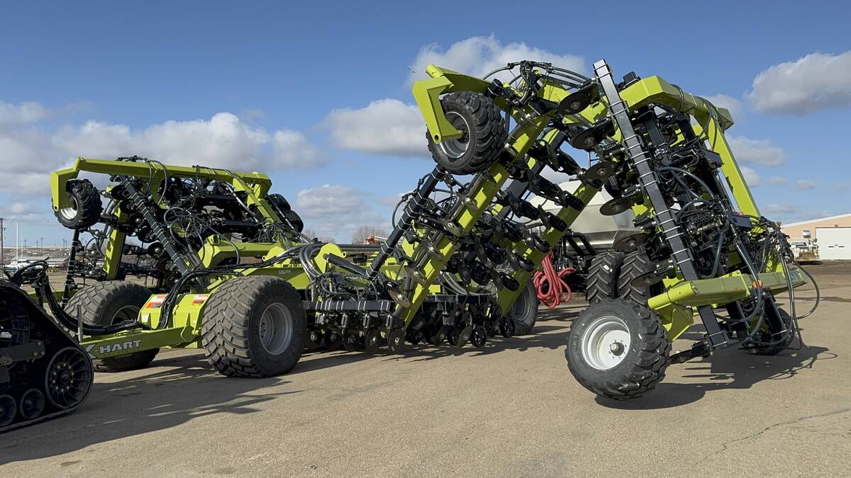 The unique M-fold design of the Spyder Disc Drill allows for narrow transport and faster folding and unfolding. The Spyder Disc Drill was developed by Manitoba local company K-Hart Industries and won the Innovation Award at Manitoba Ag Days in 2023. Photo: Supplied