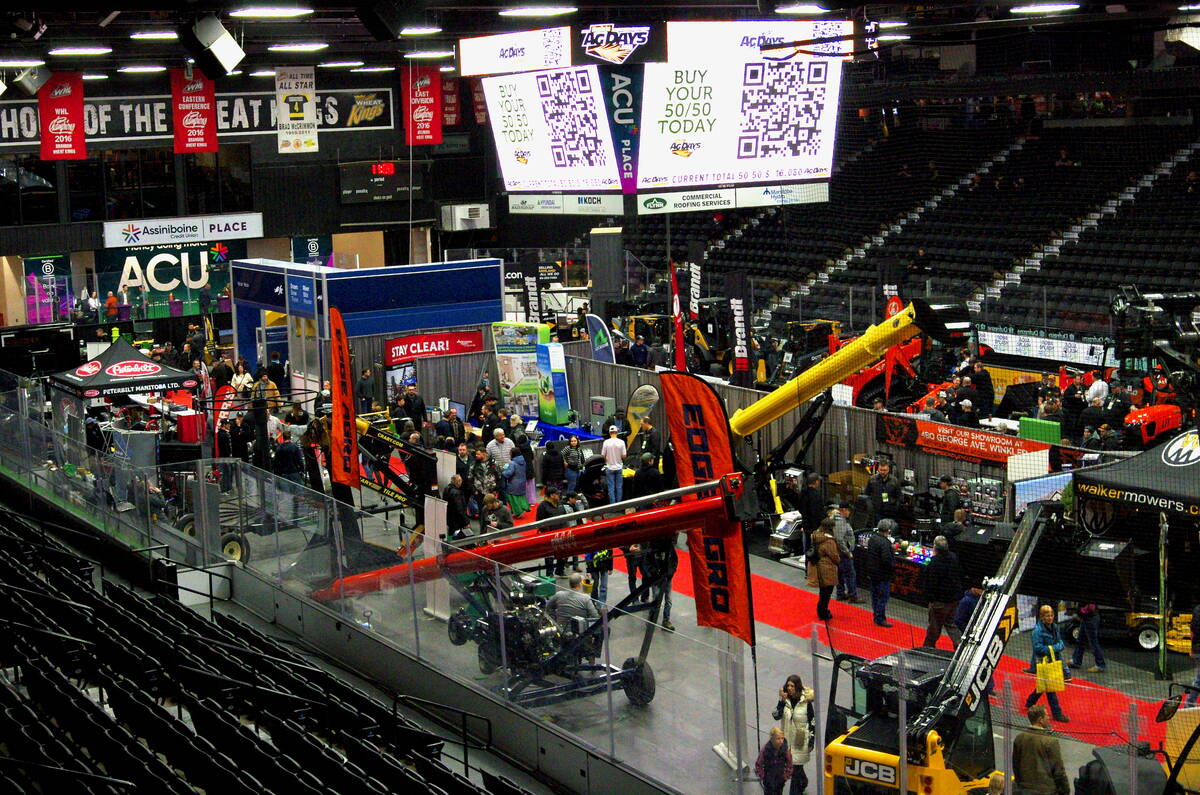 The crowd starts to filter into Brandon's Keystone Centre Jan. 20 for the opening day of Manitoba Ag Days 2026. Photo: Alexis Stockford