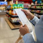The second biggest contributor to retail sales is the food and beverage retailer category. Sales were unchanged in December in this subsector. Photo: Hispanolistic/IStock/Getty Images

