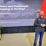 Curtis de Gooijer of Bourgault Industries presents seeding and fertilizer rate trial results at Manitoba Ag Days. Photo: Greg Berg