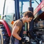 Manitoba Bill 15 offers right to repair hope for farmers
