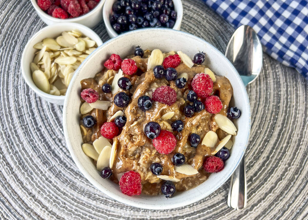 Homemade instant oatmeal, topped with frozen berries, nut butter and extra nuts for maximum nutrition. Photo: www.gettystewart.com