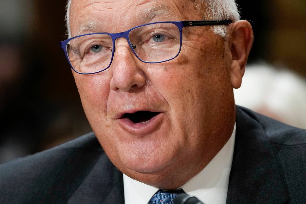 FILE PHOTO: “You can make compelling cases for us to do business with Canada and Canada to get the lowest tariffs of any trading partner in the world,” said U.S. Ambassador Pete Hoekstra. Photo: Jack Gruber-USA TODAY
